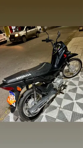 Pop 110i 2023 com apenas 3.800 KM