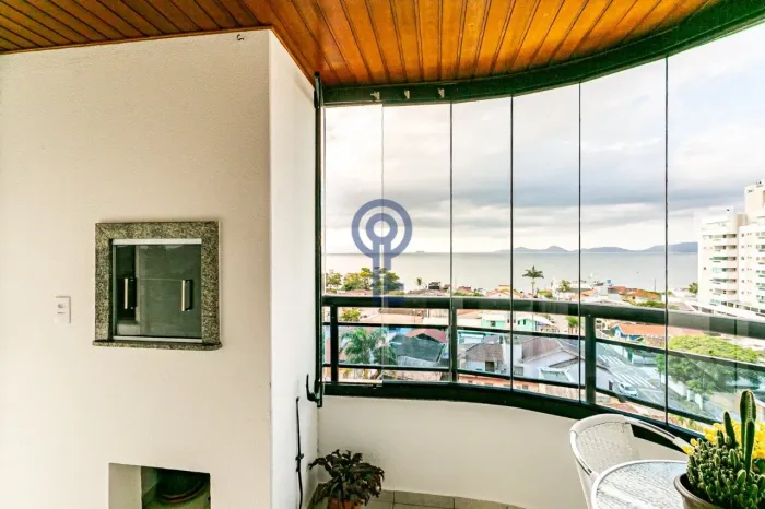 Espetacular Apartamento Duplex Mobiliado com Vista para o Mar no Balneário do Estreito