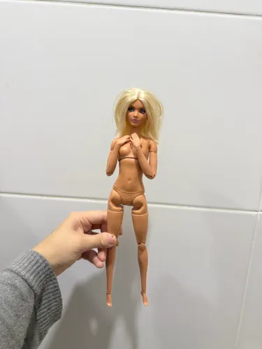 Barbie maeve