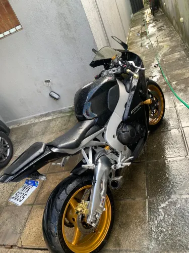 Honda Cbr 1000rr fire balde