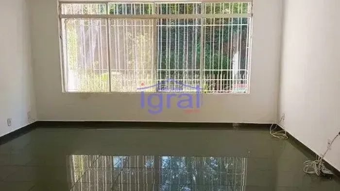 Sobrado em condomínio, 3 dormitórios para alugar, 200 m² por R$ 6.764,70/mês - Chácara Flo