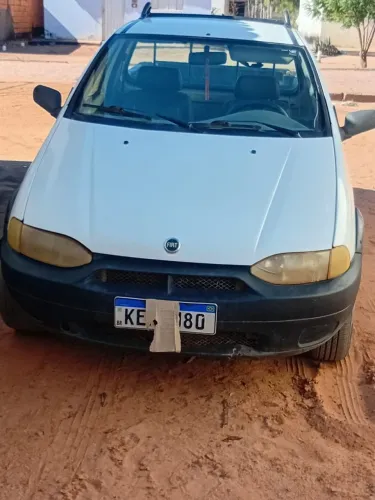 Fiat Strada Working 1.5 MPI 8V CS 2001