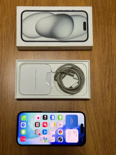 iPhone 15 128GB Preto 