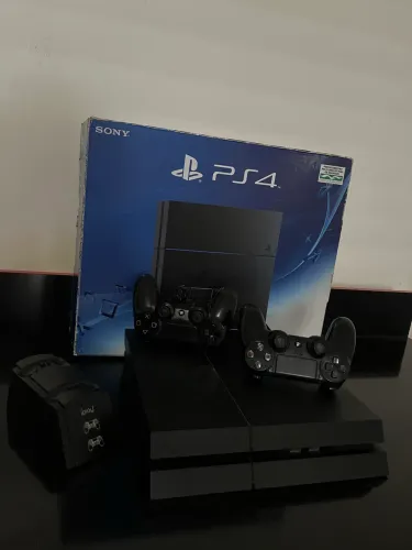 Playstation 4 Fat + PS Plus