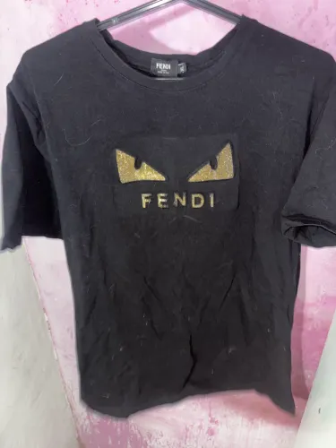 Camiseta fendi