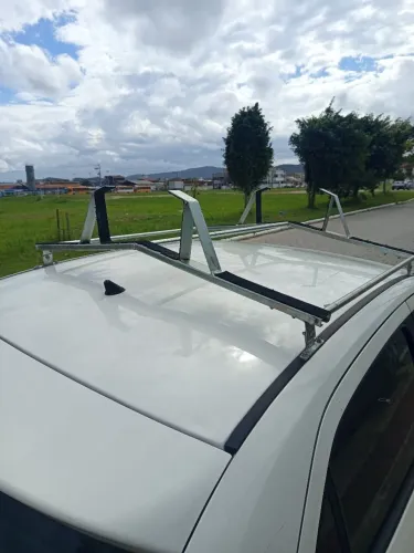 Rack de teto para escada