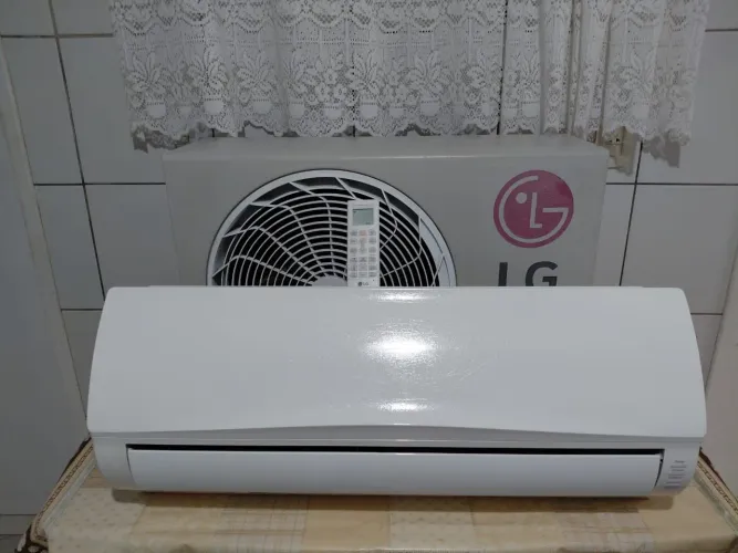 Ar condicionado 12 mil btus inverter gelando