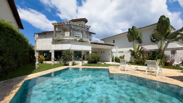 Oportunidade !!! Casa à venda abaixo do preço no Jardim Acapulco em Guarujá.