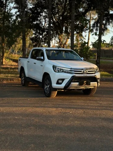 Toyota Hilux CD SRX 4X4 2.8 TDI 16V Diesel Aut. 2018