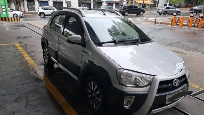 Toyota Etios Cross 1.5 Flex 16V 5P Mec. 2014