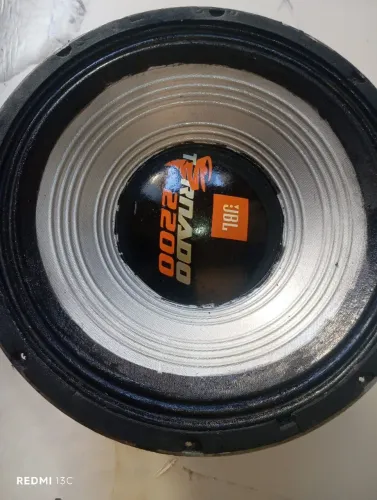 Alto falante Tornado JBL Selenium 2.200 de 15 polegadas 