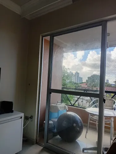 Porta alumínio duas folhas 