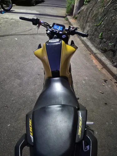 Cb 300f