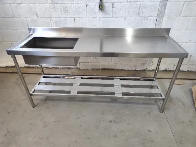 Pia profissional de aço inox para preparo e lavagem, versão 1,80 m, 1 bojo