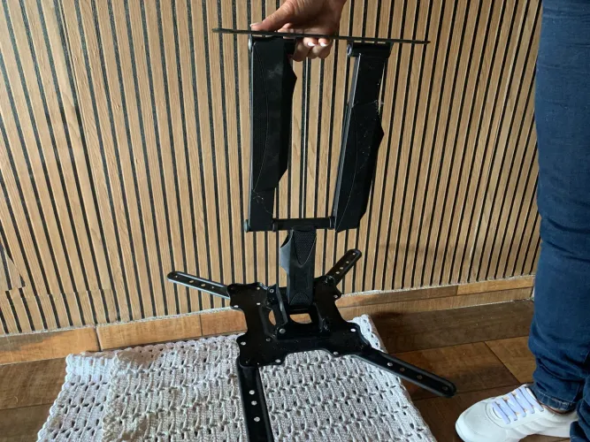 SUPORTE PARA TV. PARA TV GRANDE 
