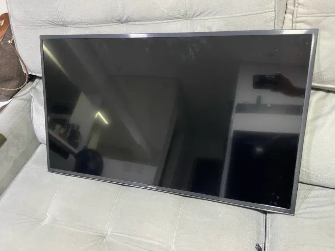TV Samsung UN40KU6000 40 polegadas