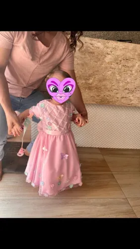 Vestido Jardim Encantado com sapatinho e asinha