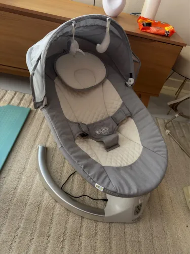 Cadeira de Descanso e Balanço Bebê Elétrica Fany Maxi Baby