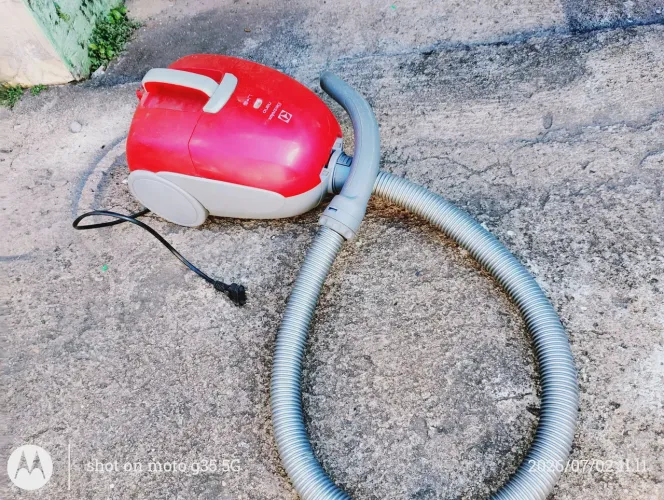 Vendo aspirador de pó marca Electrolux top