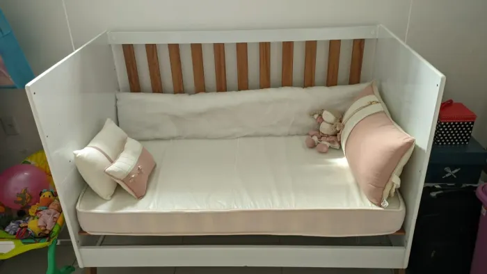 Berço unissex