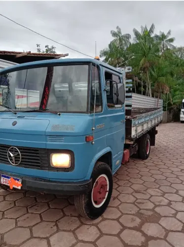 Mercedes benz 608