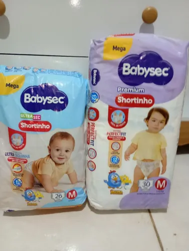 Vendo Fraldas Babysec 2 pacotes