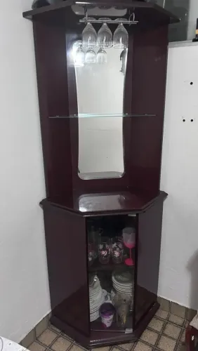 Barzinho de Canto em Mogno