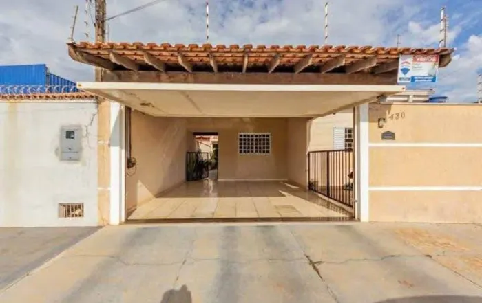 _Vendo casa na Sacramenta!!!