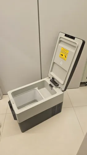 Geladeira Portátil Resfriar 31 alitros 12v 24v 110v 220v
