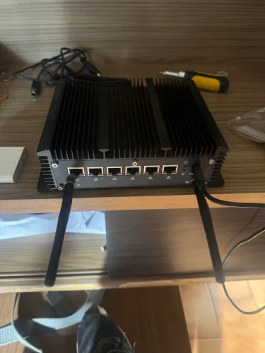 Mini PC Firewall Router Intel - 6x Gigabit - 9gb - 128m2