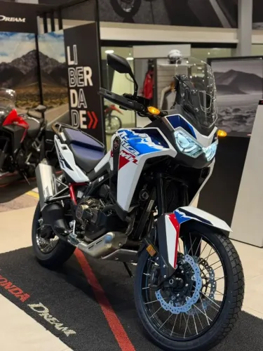CRF 1100L AFRICA TWIN DCT 26/26 0KM - AUTORIZADA HONDA DREAM