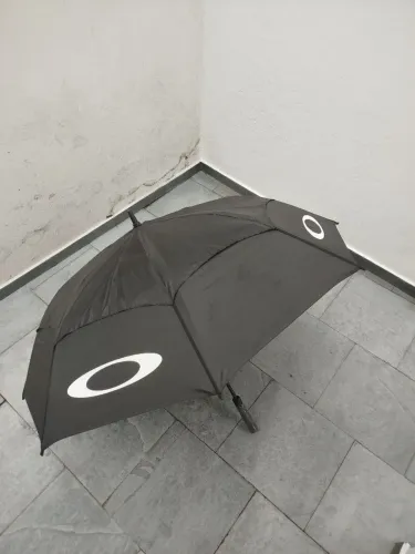 Umbrella Oakley - Novo com detalhe