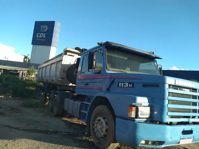 Scania 113 360 com carreta Facchini