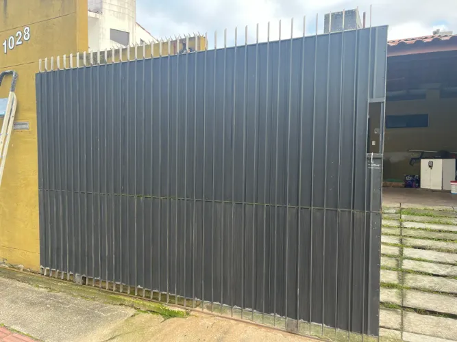 Portão de Garagem de correr /Ferro 2,20 x 3.20