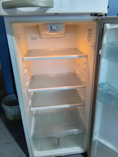 Geladeira consul gelo seco não faz gelo