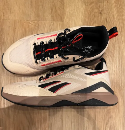 Tênis Reebok 36 impecável