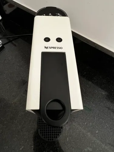 Nespresso Essenza Mini Branca - Usada Apenas 3x 