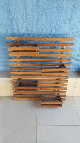 Prateleira de parede para plantas
