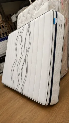 Colchão Queen Ortobom Liberty, Luxo,Em Látex, Sem uso Aceito cartão e Entrego!