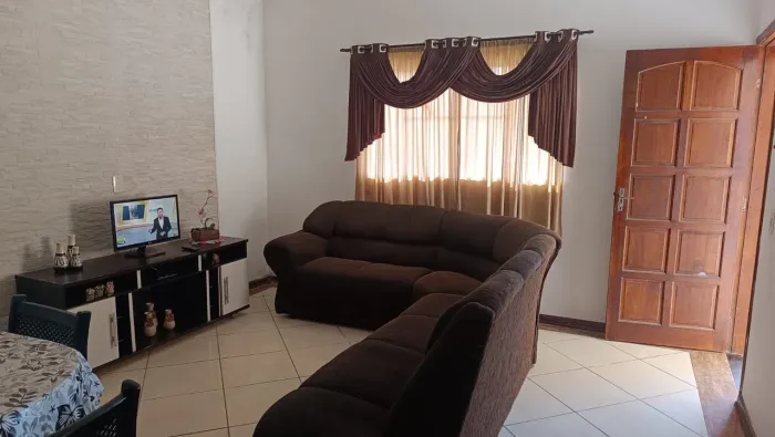 Casa em Itanhaém;200 metros da praia! Do portão já vê o mar