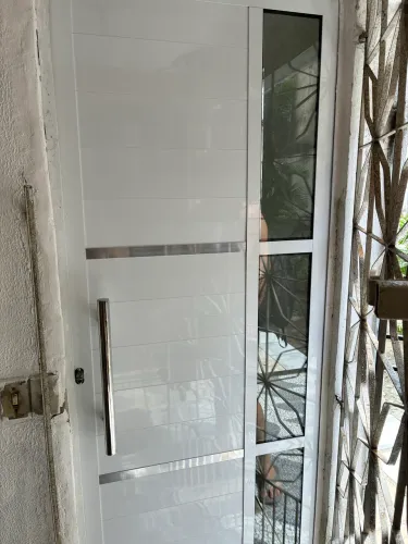 Apartamento térreo no Pici