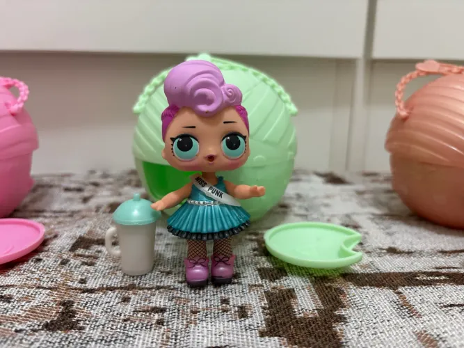 Boneca Miss Punk Fancy Completa LOL Surprise! Série 2