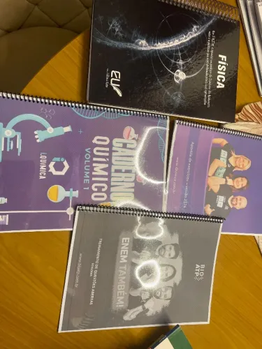 Apostilas de exercícios pra vestibular