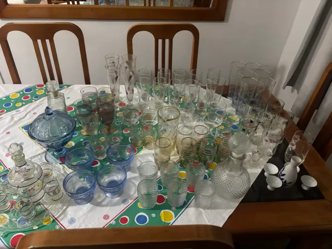 JOGO DE COPO XÍCARAS E ETC