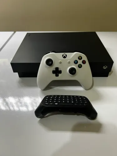 Xbox One X