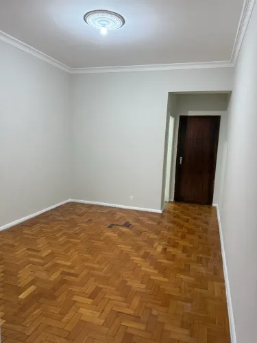 Apartamento no Largo da 2ª feira Tijuca
