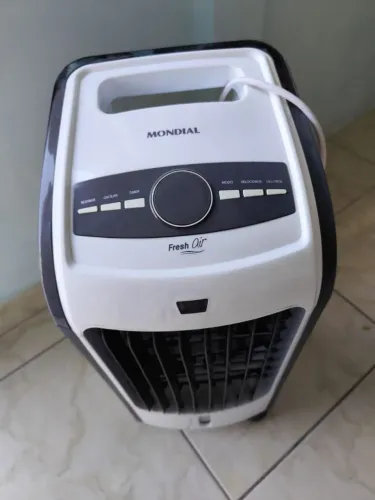 Vende-se climatizador de ar MONDIAL