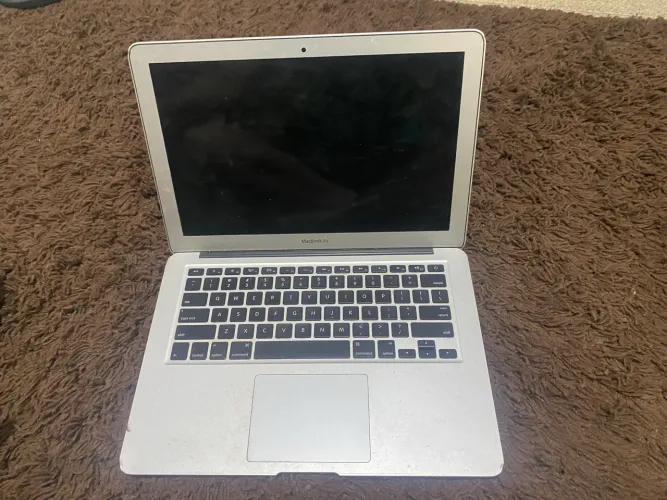 Vendo computador Apple - com defeito