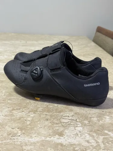 Sapatilha Shimano RC3
