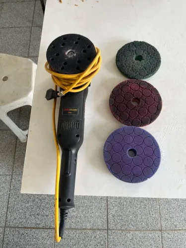 Politriz Roto Orbital Kers 900W + 3 Boinas para Polimento